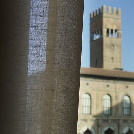 בולוניה Casa Isolani Luxury Rooms Piazza Maggiore מראה חיצוני תמונה